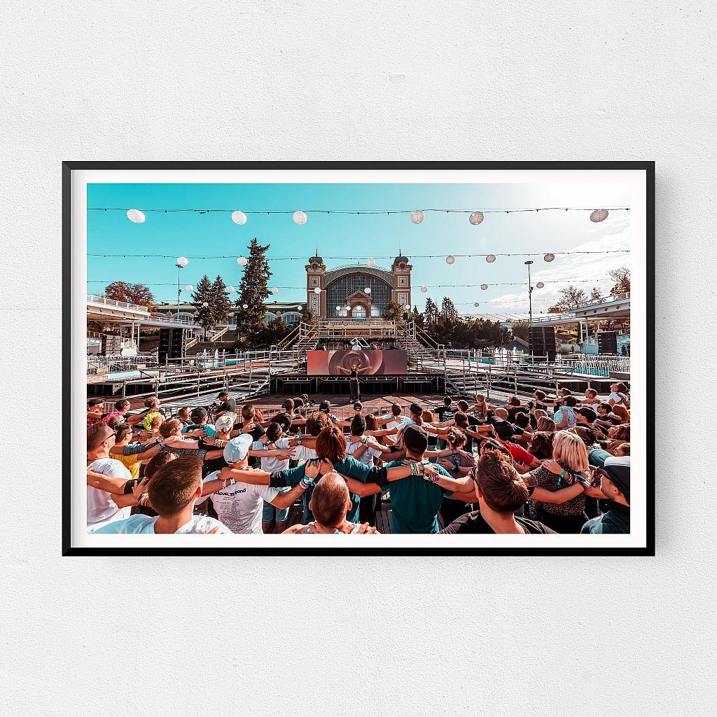 Flow State Yoga Open Air Prague